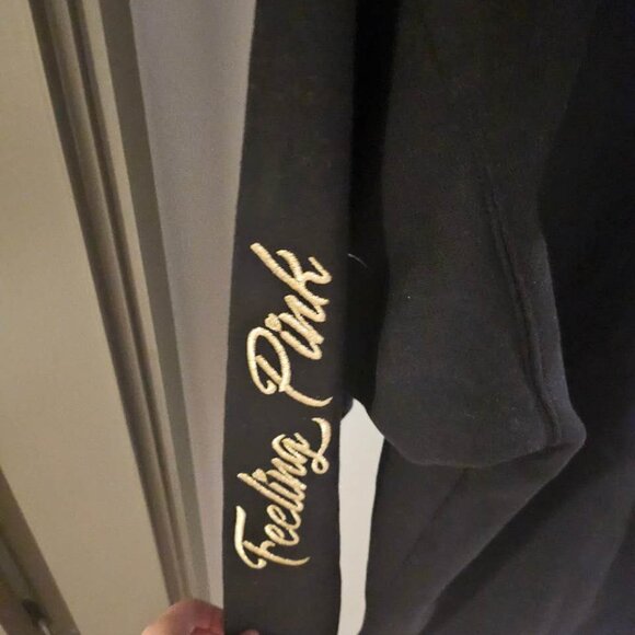 W Concept Korean Oversize [UNISEX] BLACK FEELING PINK HOODIE - Picture 3 of 6